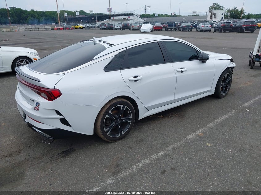 KIA K5 2022 VIN 5XXG64J23NG086060