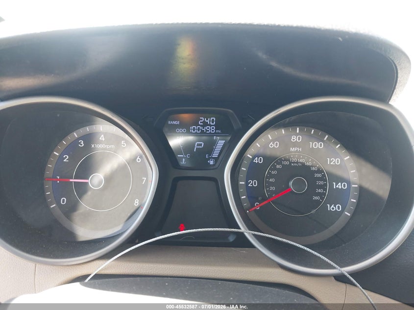 2013 HYUNDAI ELANTRA auction photo 7
