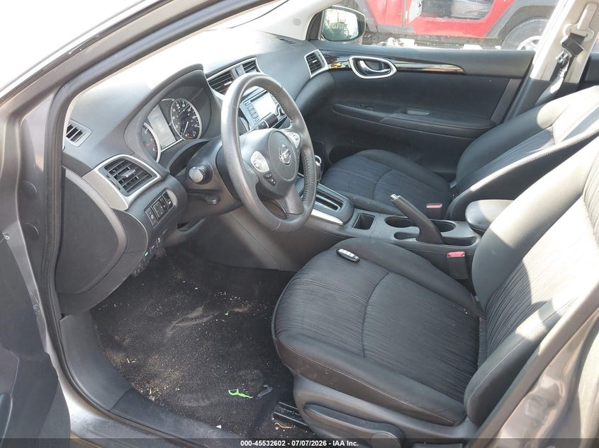 2017 NISSAN SENTRA auction photo 5