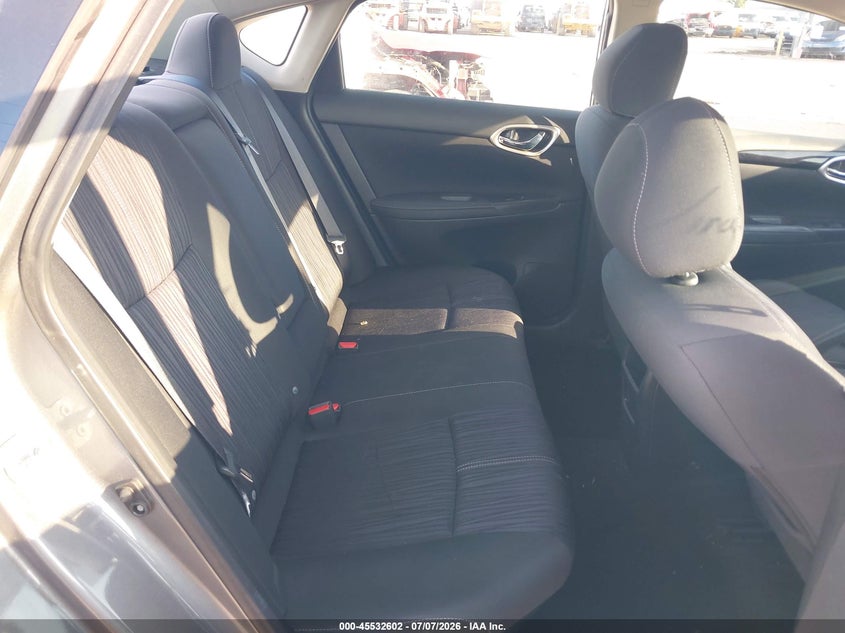 2017 NISSAN SENTRA auction photo 8
