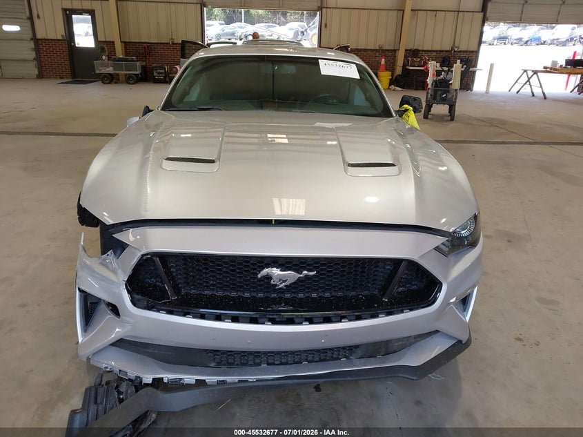 FORD MUSTANG - zdjęcie 13