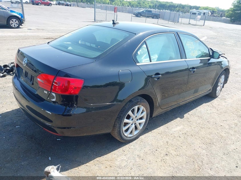 2014 VOLKSWAGEN JETTA auction photo 4