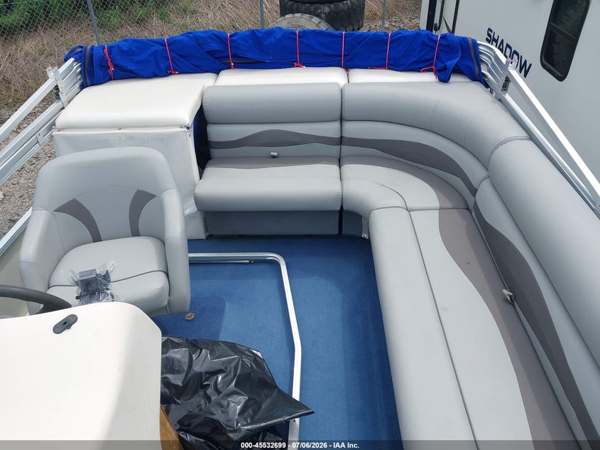 2002 ODYSSEY PONTOON BOAT auction photo 8