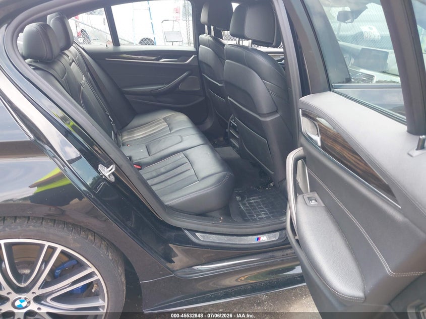 2018 BMW M550I auction photo 8