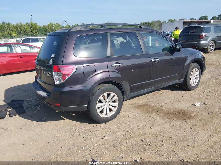 Vin: jf2shadc0dh437162, lot: 46031095, subaru forester 2.5x premium 20134