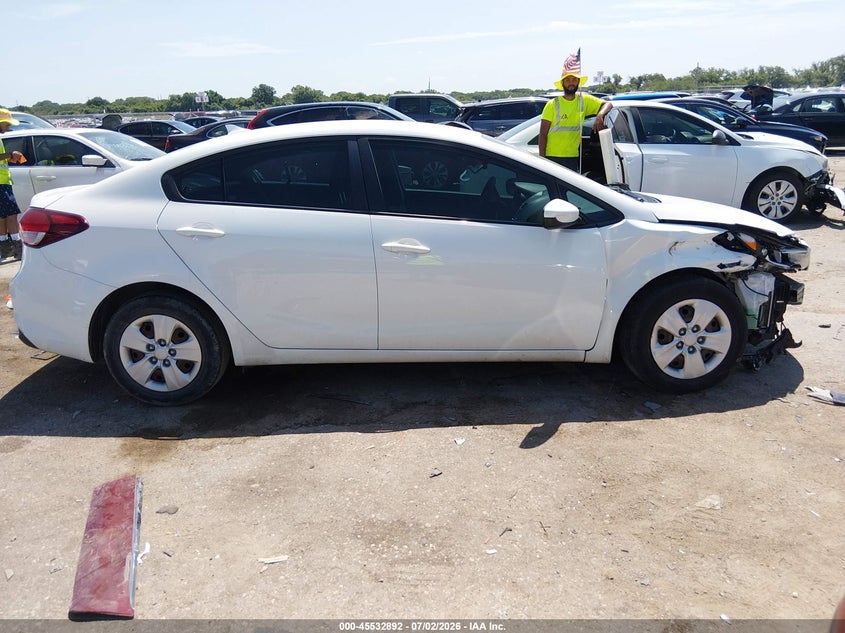 2018 KIA FORTE SEDAN 2.0L I-4 DOHC, VVT, 147HP