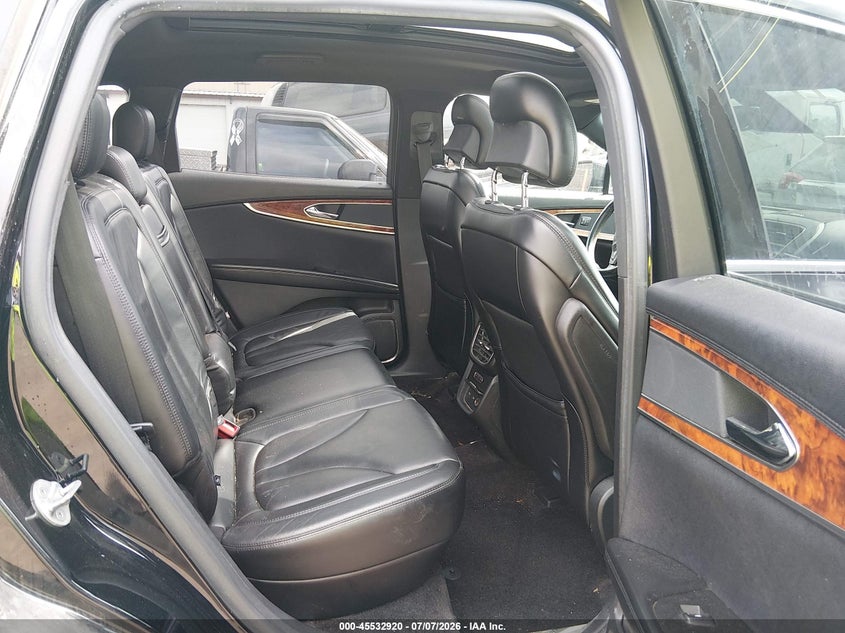 2016 LINCOLN MKX auction photo 8