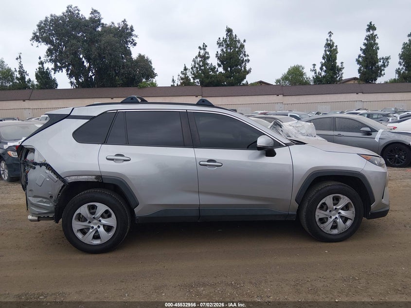 2019 TOYOTA RAV4 LE — Photo 14