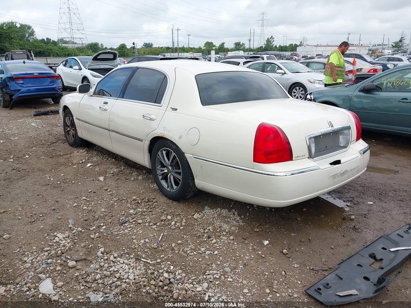 AtlanticExpress - Lincoln Town Car