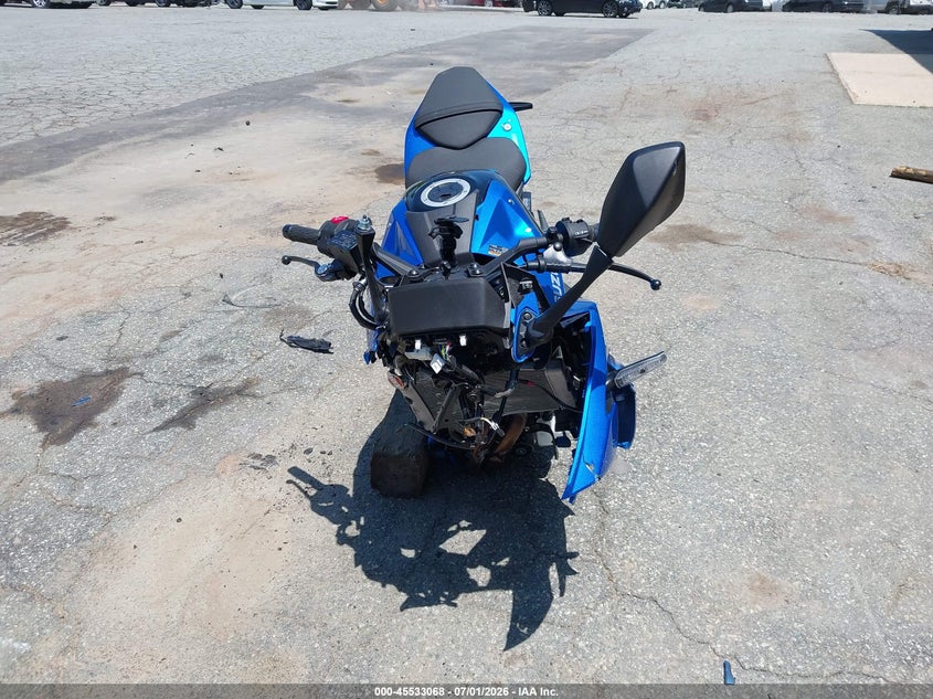 2025 SUZUKI GSX800 auction photo 5