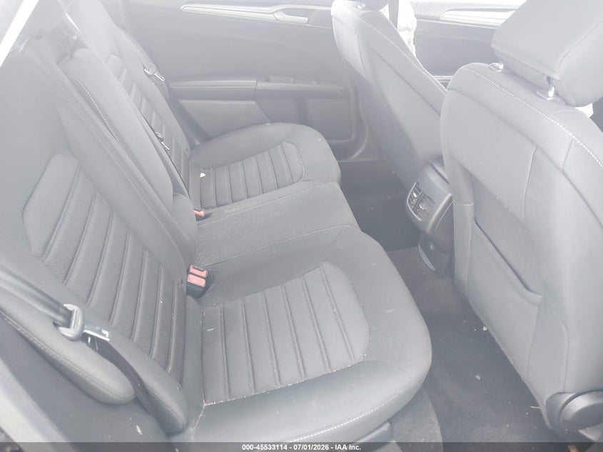 2020 FORD FUSION auction photo 8