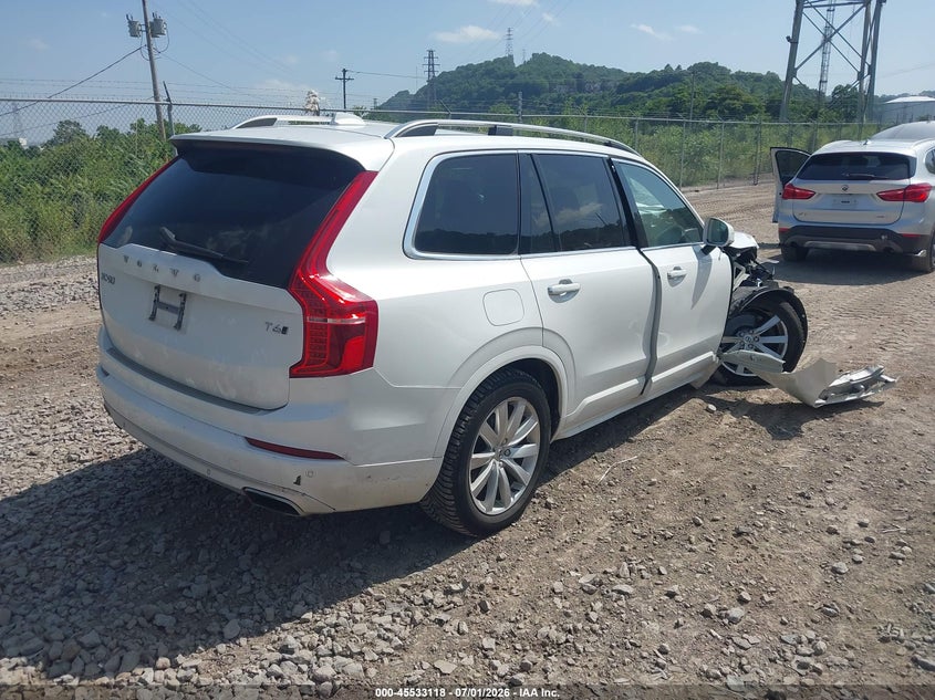 2016 VOLVO XC90 auction photo 4