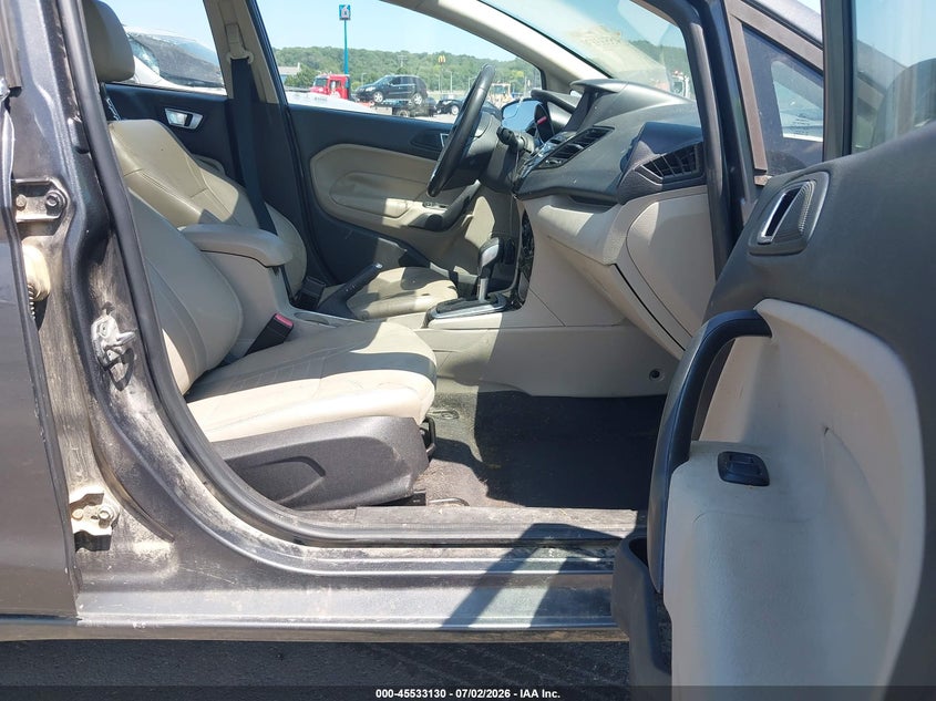 VIN 3FADP4CJ8HM139090 2017 FORD FIESTA TITANIUM