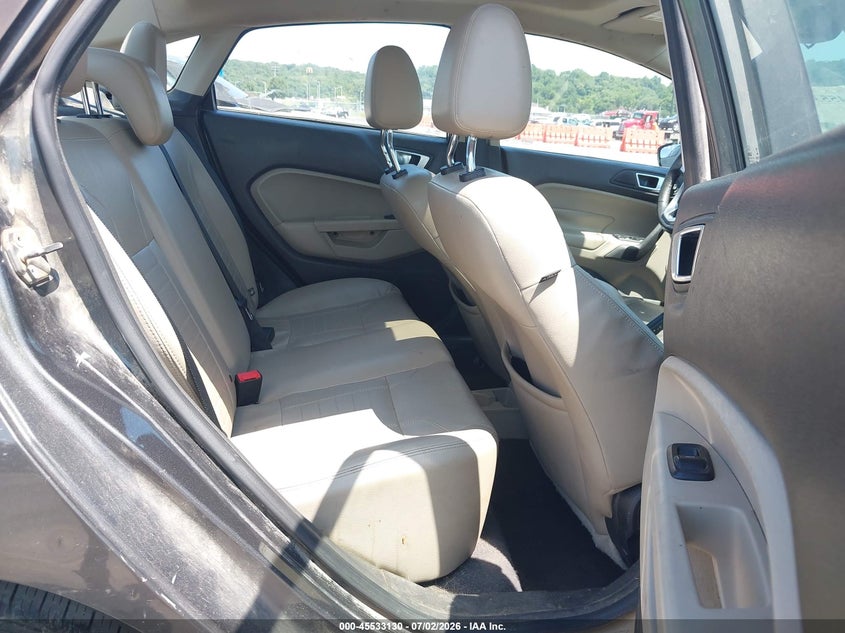 VIN 3FADP4CJ8HM139090 2017 FORD FIESTA TITANIUM