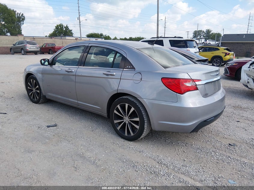 Vin: 1c3ccbbg6en158495, lot: 46031401, chrysler 200 touring 20143