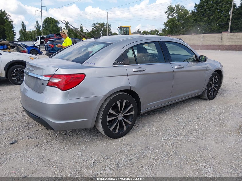 Vin: 1c3ccbbg6en158495, lot: 46031401, chrysler 200 touring 20144