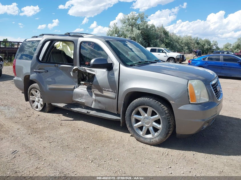 2007 GMC YUKON auction photo 1