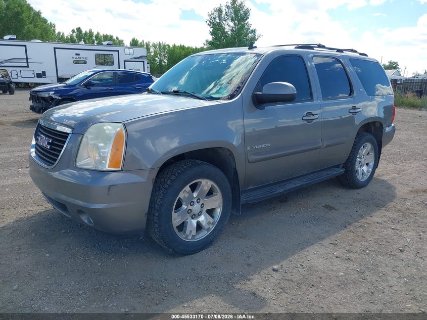 2007 GMC YUKON auction photo 2