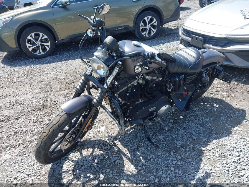 1HD4LE217HC426014 2017 Harley-Davidson Xl883 Iron 883 photo 1
