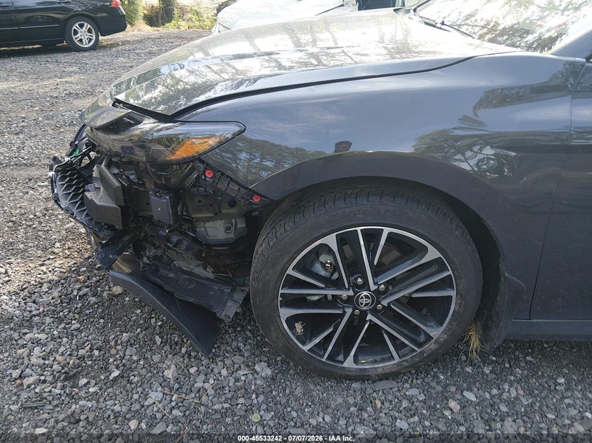 2025 TOYOTA CAMRY auction photo 6