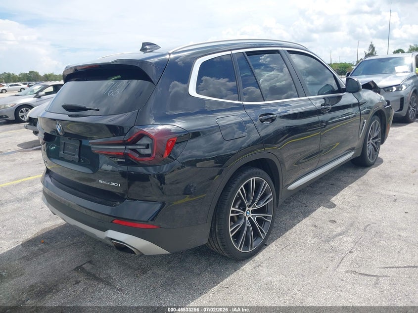 2024 BMW X3 auction photo 4