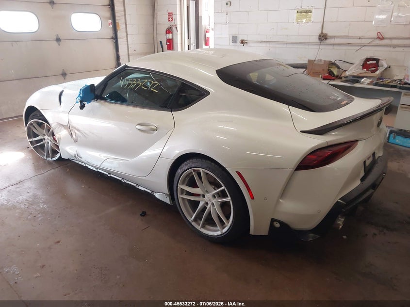 2022 TOYOTA GR SUPRA auction photo 3