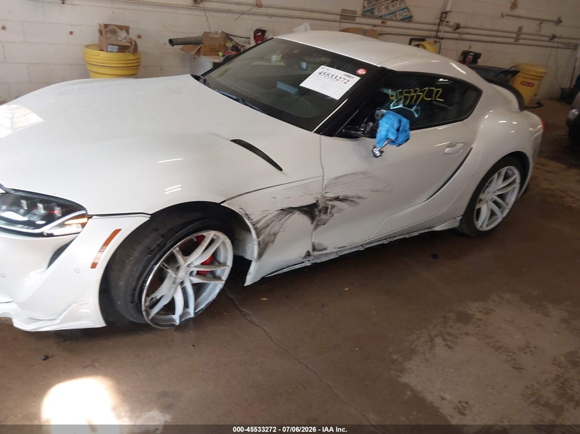 2022 TOYOTA GR SUPRA auction photo 6