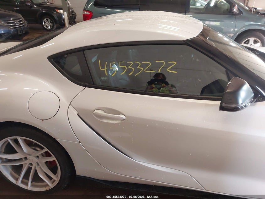 2022 TOYOTA GR SUPRA auction photo 8