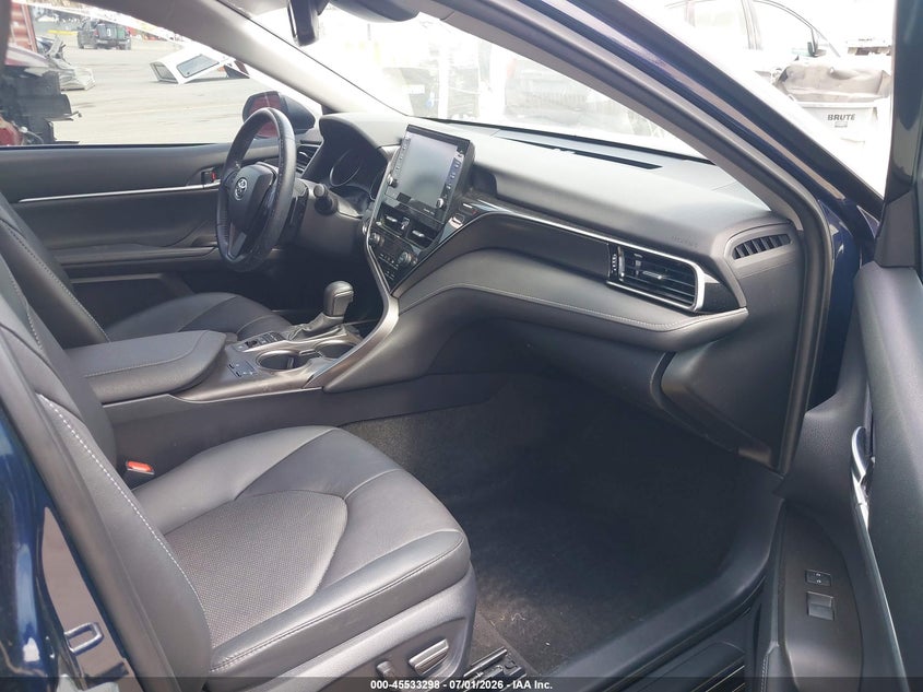 2022 TOYOTA CAMRY auction photo 5