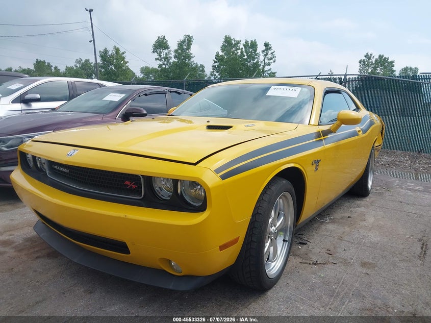2010 Dodge Challenger, Левый зад, IAAI, VIN 2B3CJ5DT9AH157262 — фото 2