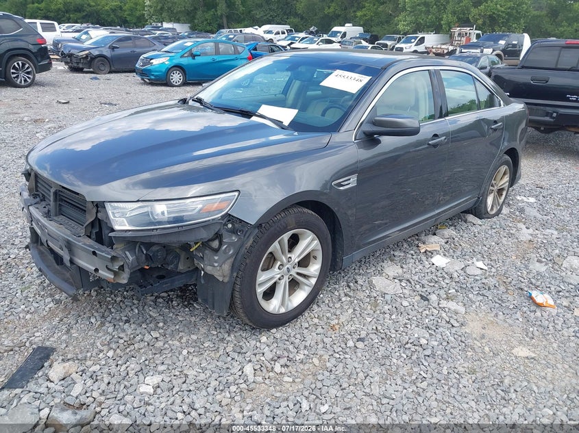 2017 FORD TAURUS auction photo 2