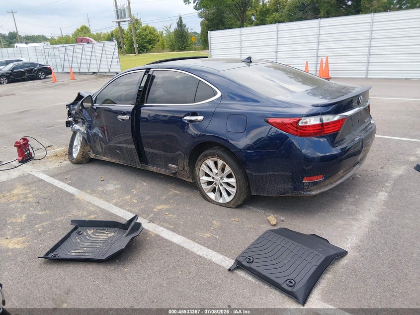 Vin: jthbw1gg9d2033538, lot: 46031611, lexus es 300h 20133