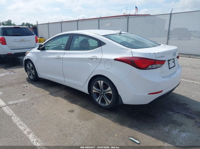 2015 HYUNDAI ELANTRA auction photo 3