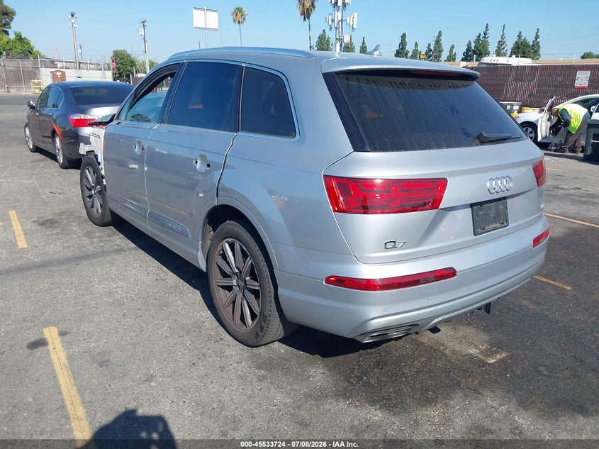 2017 Audi Q7 3.0T Premium VIN: WA1LAAF79HD052066 Lot: 45533724