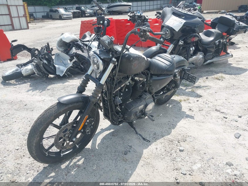 2020 HARLEY-DAVIDSON XL883 auction photo 2