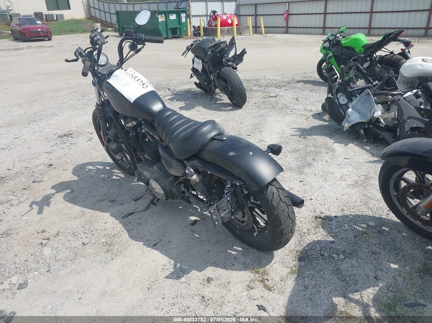 2020 HARLEY-DAVIDSON XL883 auction photo 3