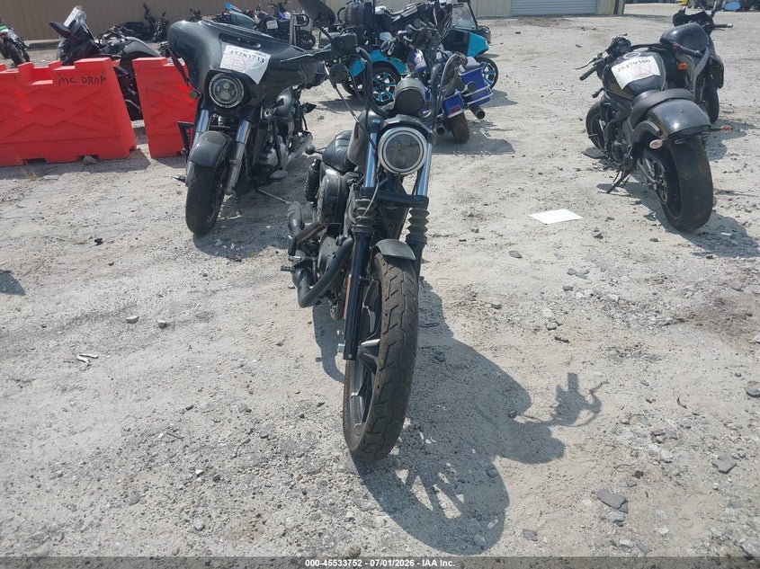 2020 HARLEY-DAVIDSON XL883 auction photo 5