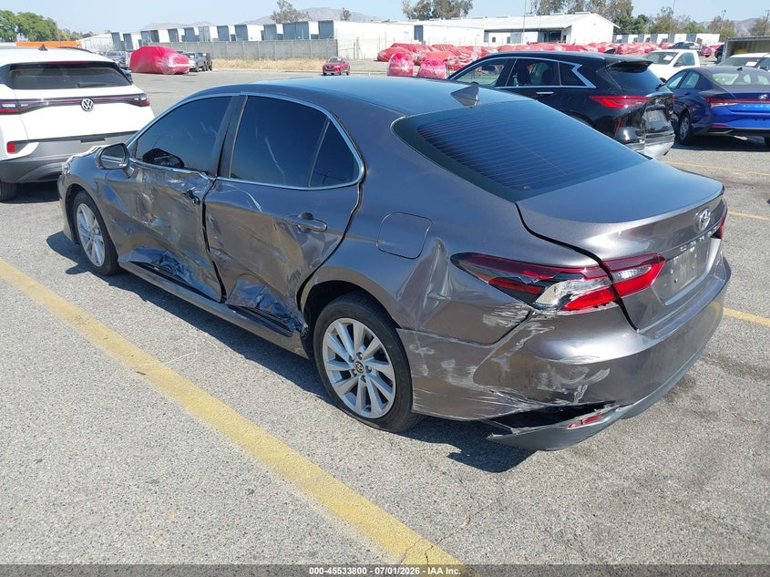 AtlanticExpress - Toyota Camry
