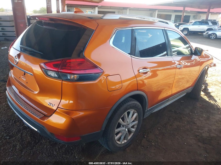 2017 NISSAN ROGUE auction photo 4