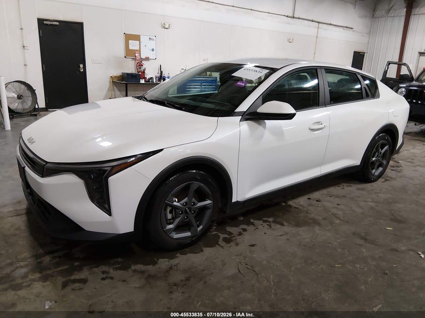 Vin: 3kpft4de7se142239, lot: 46032079, kia k4 lxs 20252