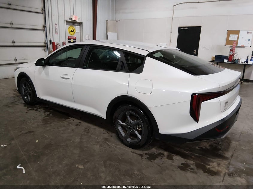 Vin: 3kpft4de7se142239, lot: 46032079, kia k4 lxs 20253