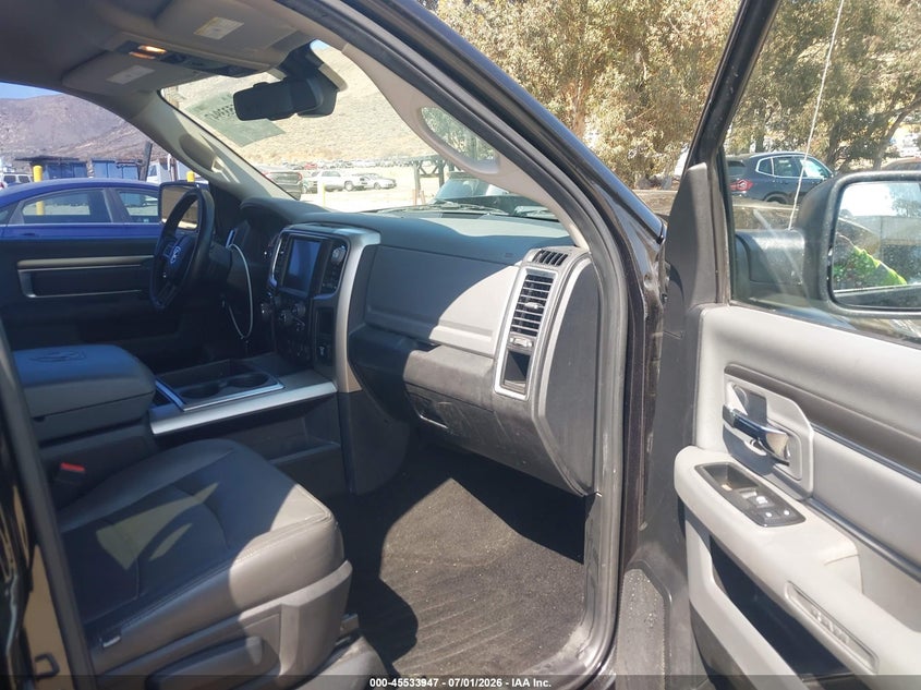 2015 RAM 1500 auction photo 5