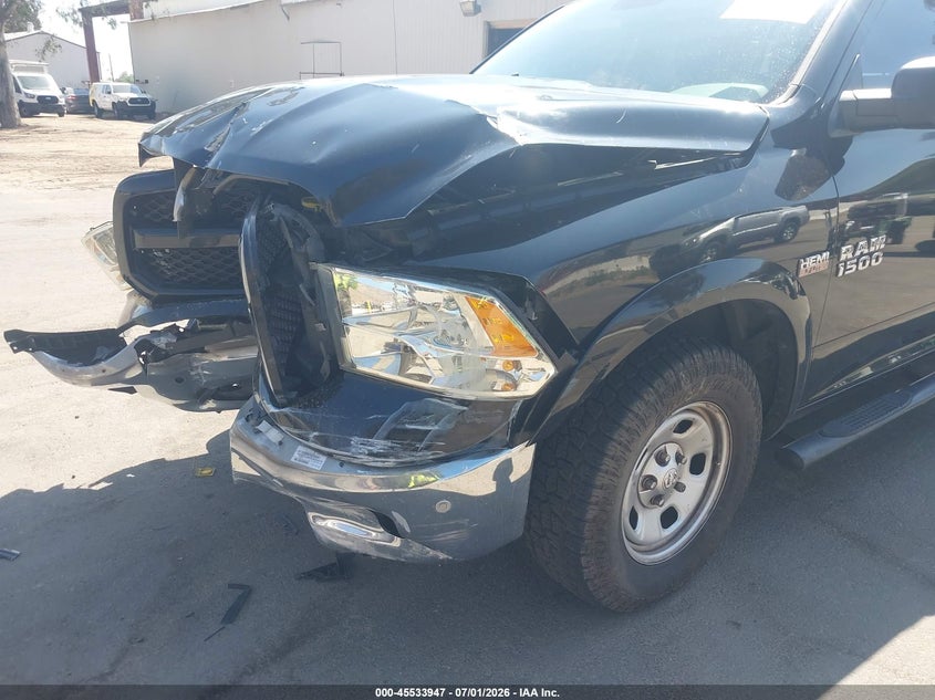 2015 RAM 1500 auction photo 6