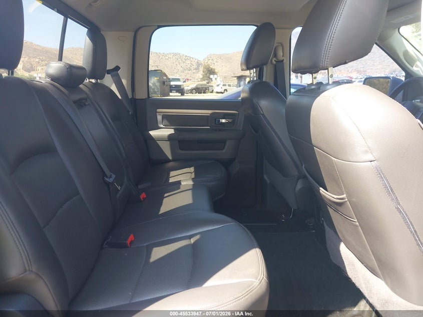 2015 RAM 1500 auction photo 8
