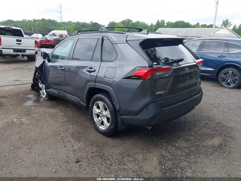 2020 TOYOTA RAV4 auction photo 3