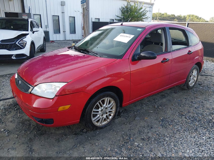 2005 Ford Focus Zx5 3FAFP37N95R105044 photo 1