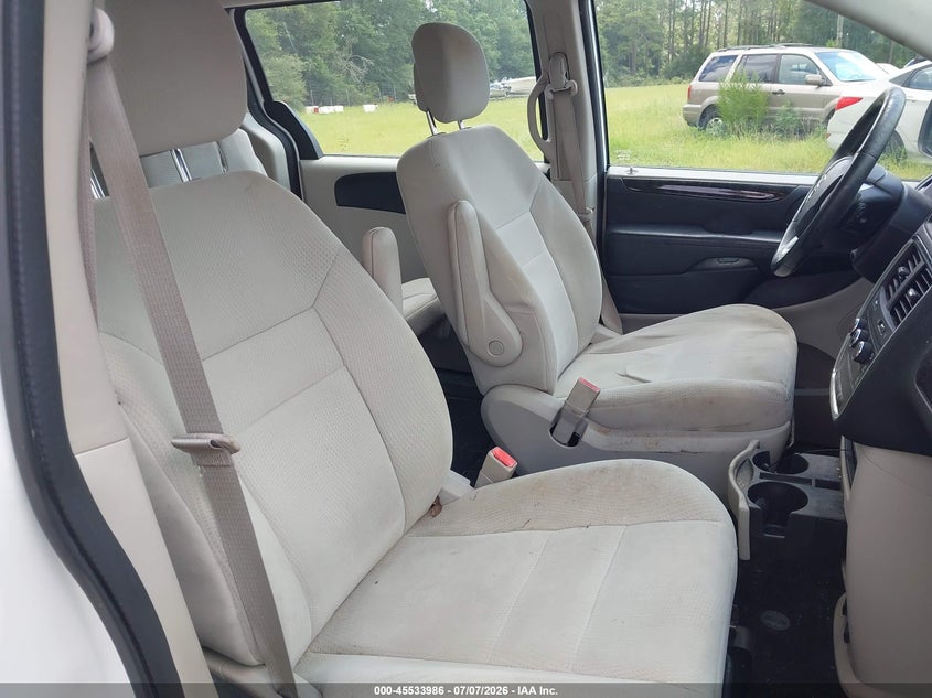 2015 DODGE GRAND CARAVAN auction photo 5
