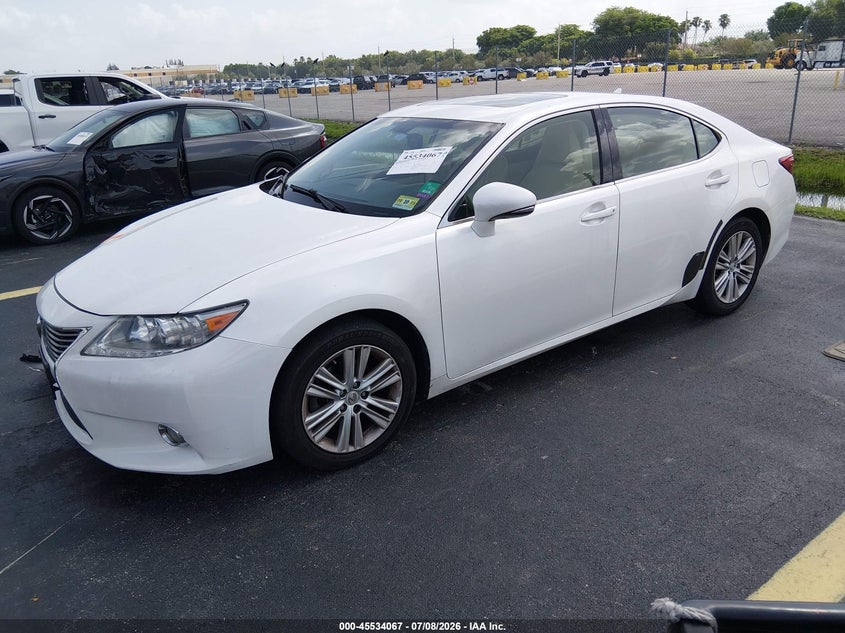 2013 LEXUS ES 350 auction photo 2