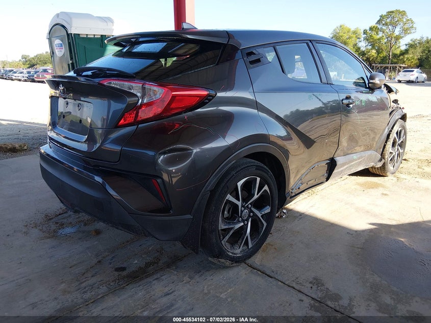 2018 TOYOTA C-HR auction photo 4
