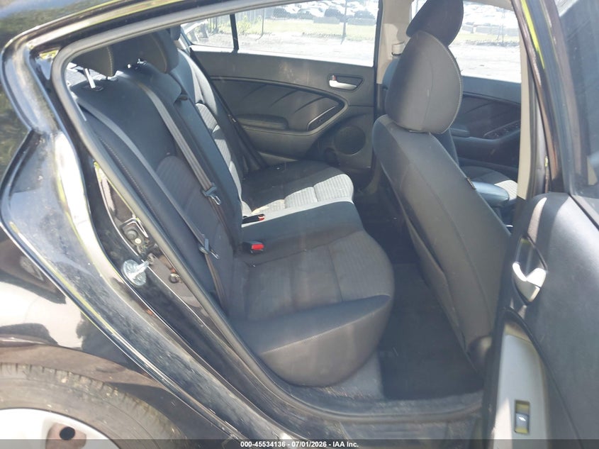 2018 KIA FORTE auction photo 8